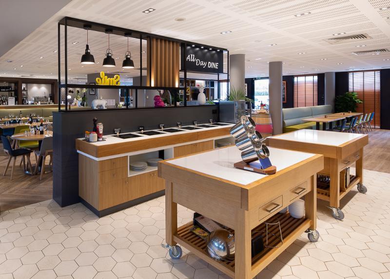 Holiday Inn Bordeaux Sud - Pessac By Ihg Экстерьер фото