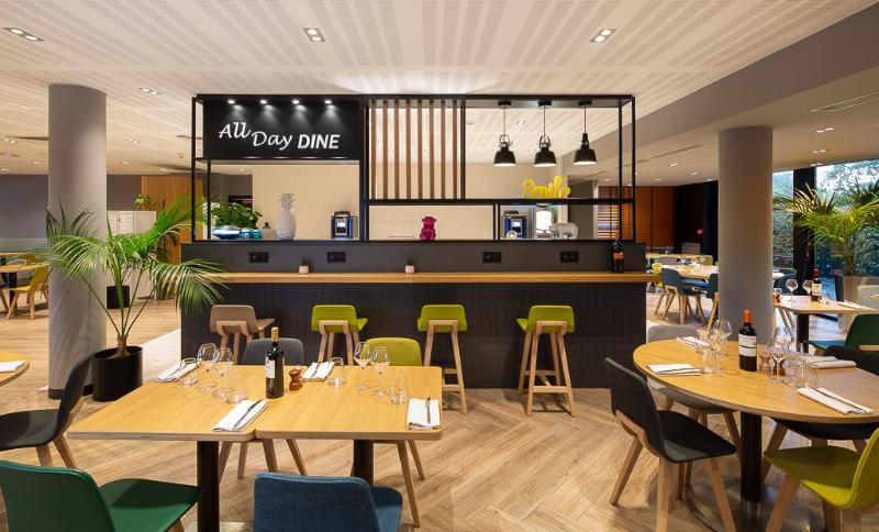 Holiday Inn Bordeaux Sud - Pessac By Ihg Экстерьер фото